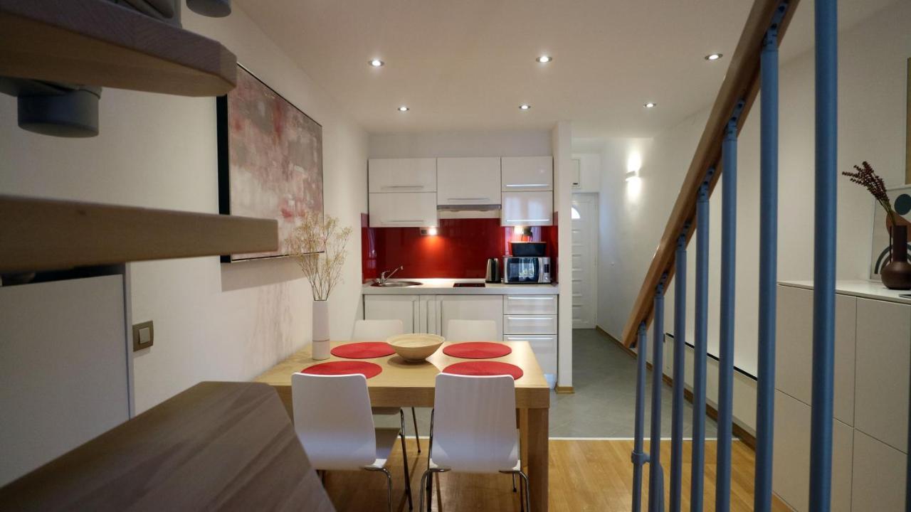 Apartment Ena - Lavica Podstrana Esterno foto